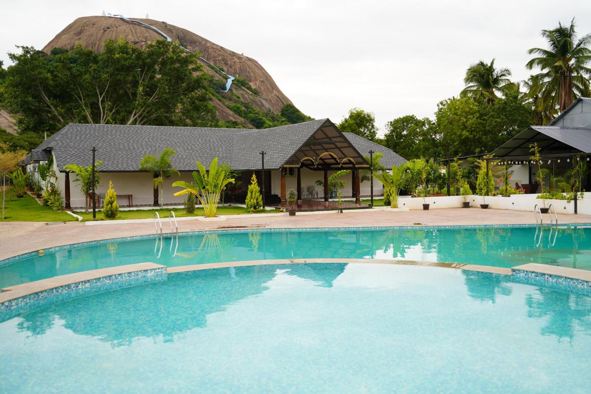 Q Mango Resort Ramanagara Exterior photo