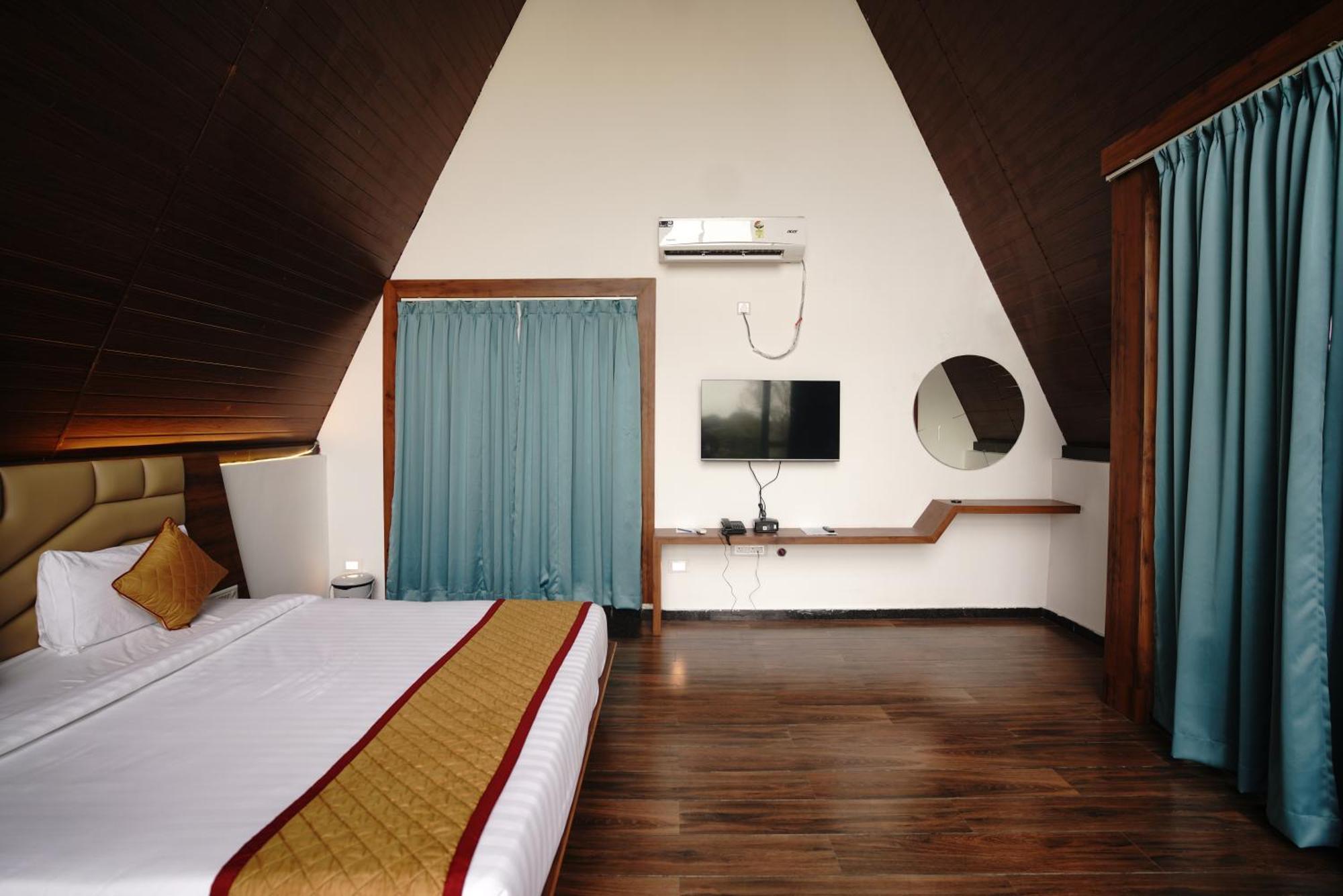 Q Mango Resort Ramanagara Exterior photo